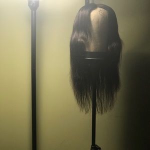 Lace front wig w/frontal hair included